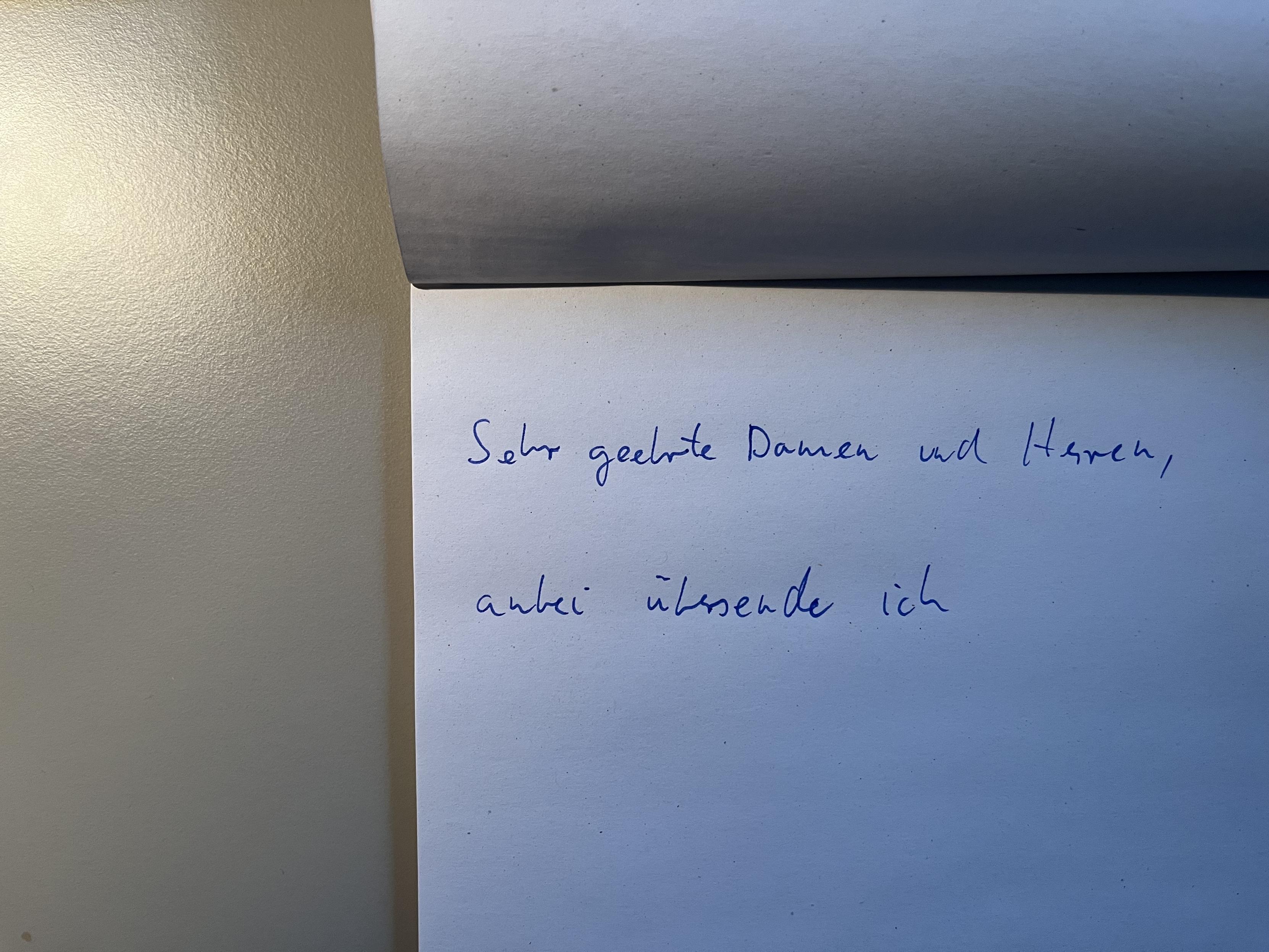 Opening lines of a handwritten letter.