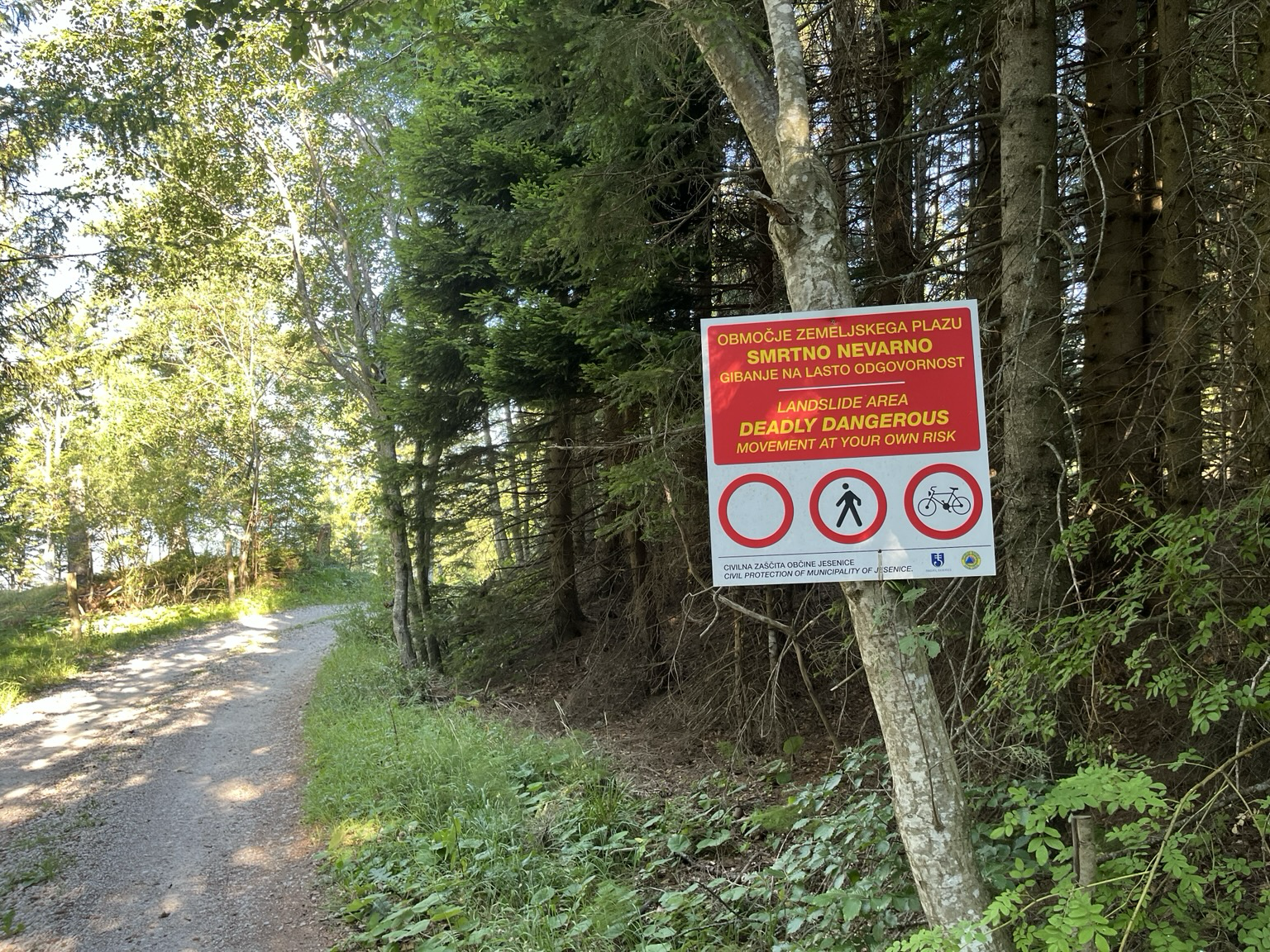 “Deadly dangerous” road closed sign